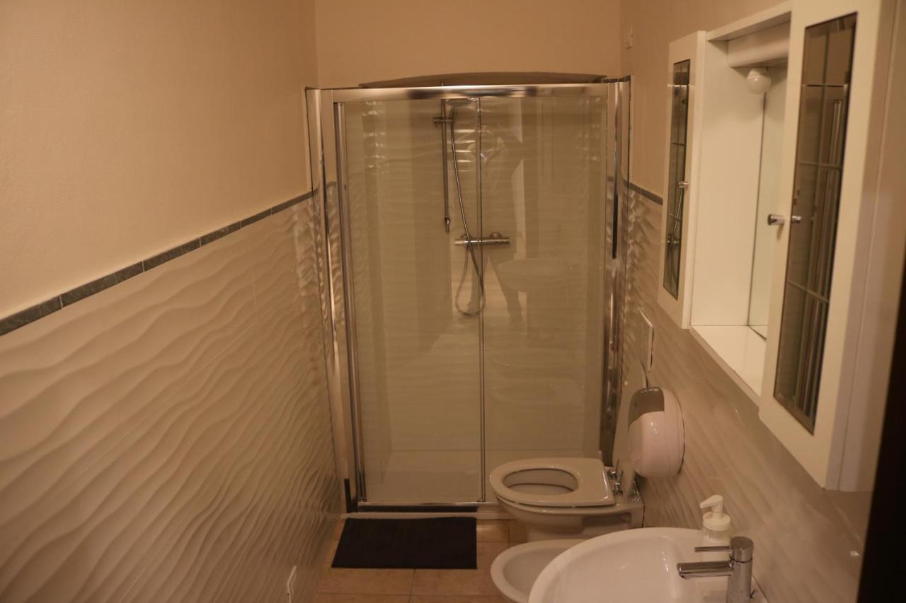 R.t. House's Albergue